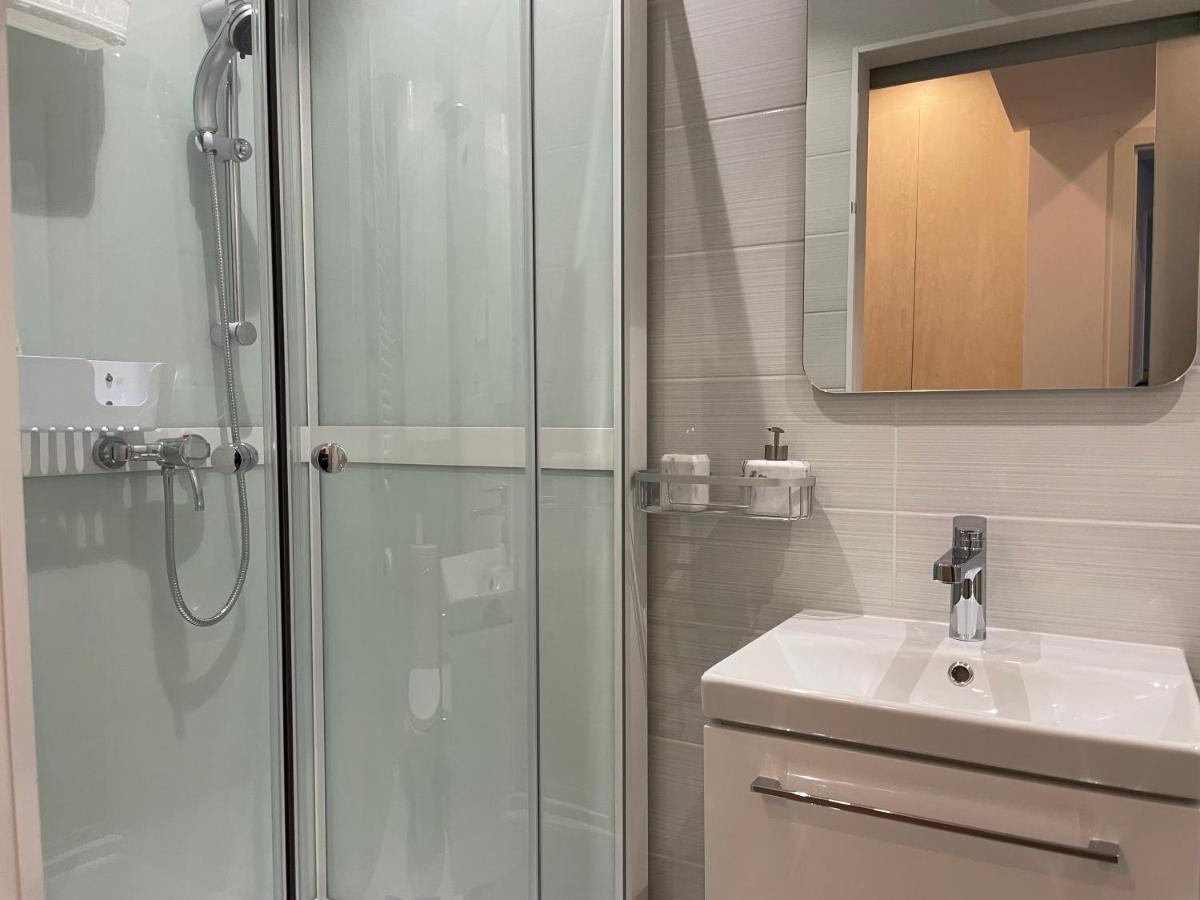 Beautiful Penthouse Lakeview W18 布加勒斯特 外观 照片